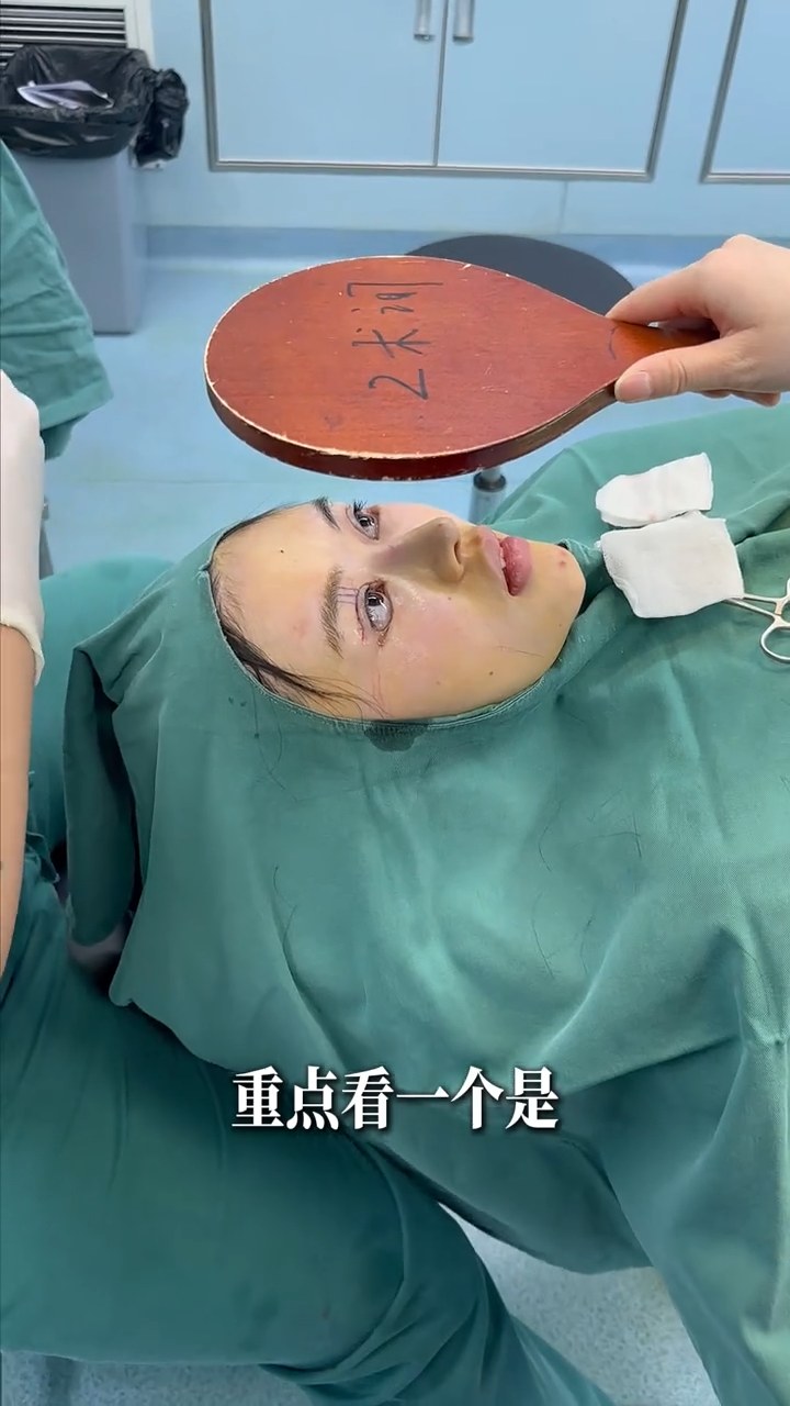 想要妈生自然眼，这3点非常重要！